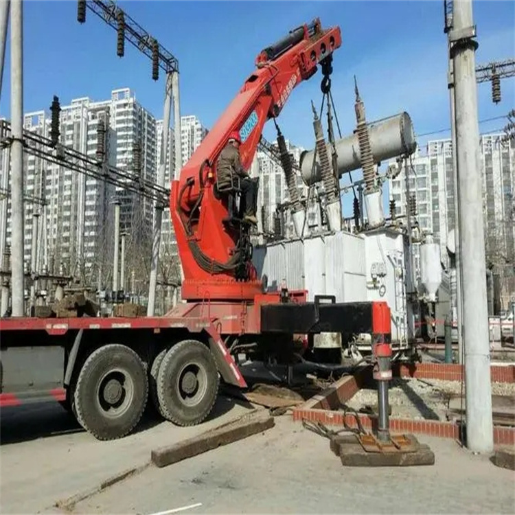 十月田镇就近吊车出租|工地厂房吊装设备租赁|24小时高效响应