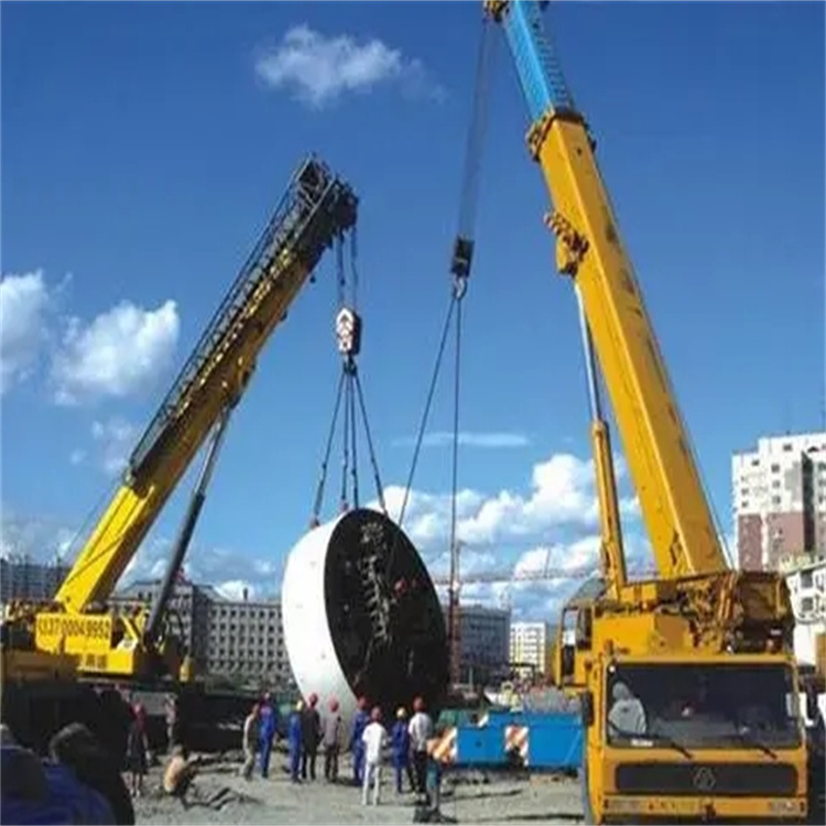 十月田镇起重机租赁服务的价格及注意事项