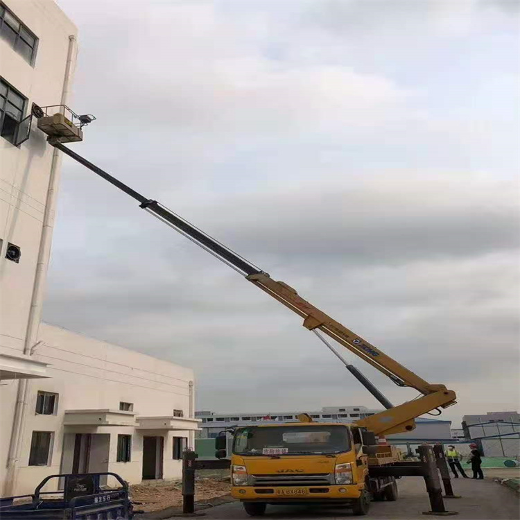 十月田镇附近高空车出租|市政施工/设备安装专用|随叫随到|亿立达设备租赁